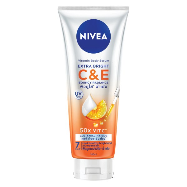 Sữa Dưỡng Thể Nivea C-E Sáng Mịn Căng Mọng 300Ml